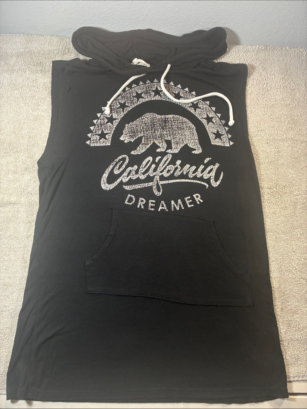 California Dreamer women’s Sleeveless Hoodie Tank